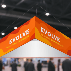Banner EVOLVE en exposición tecnológica