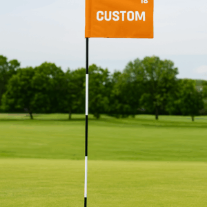 Bandera del hoyo 18 en golf